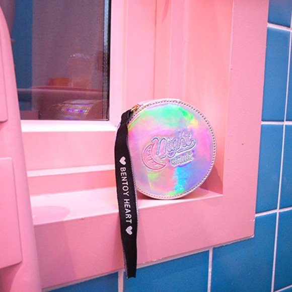 Women's Round Wristlet Bentoy Night Moon Silver - Picture 2 of 6